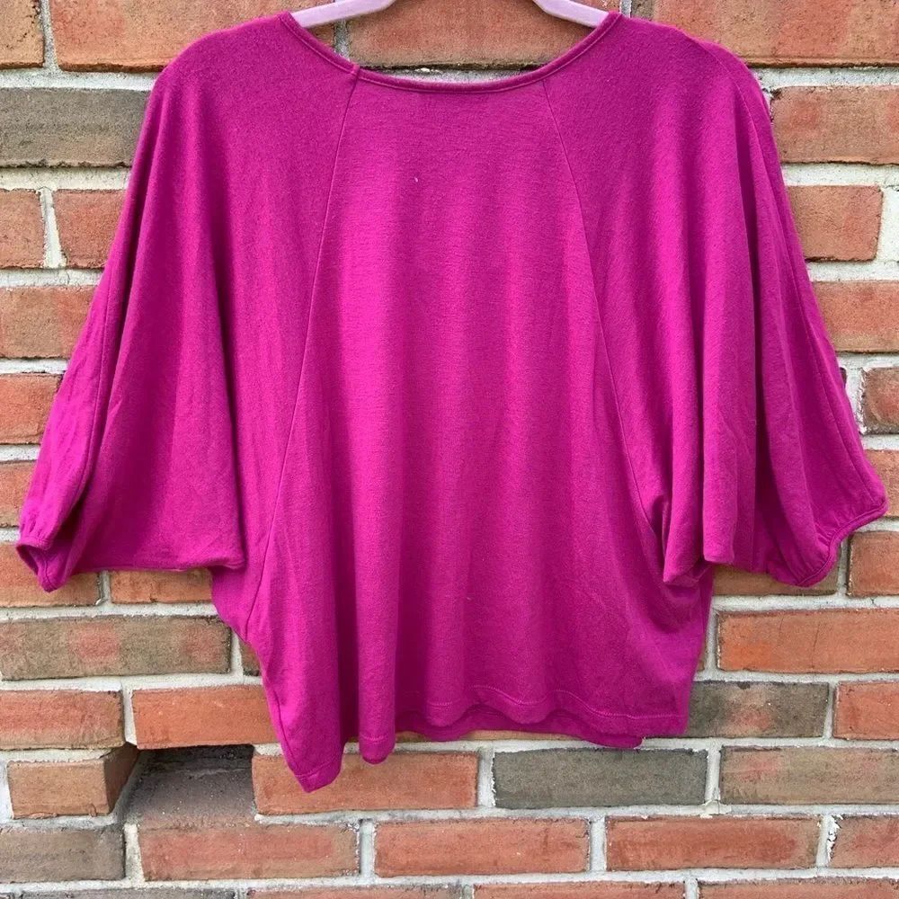𝅺Flowy Top w/ Neck Detail - Picture 2 of 5